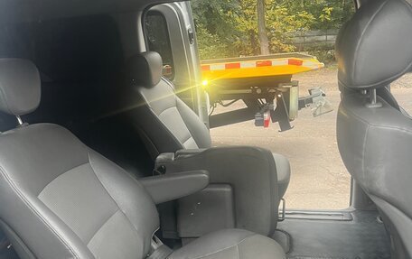 Hyundai H-1 II рестайлинг, 2010 год, 1 200 000 рублей, 6 фотография