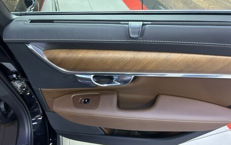 Volvo S90 II рестайлинг, 2019 год, 3 200 000 рублей, 16 фотография