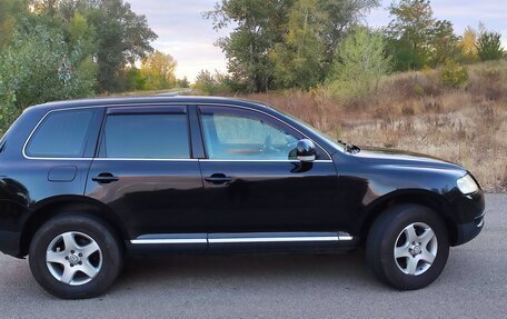 Volkswagen Touareg III, 2004 год, 750 000 рублей, 13 фотография