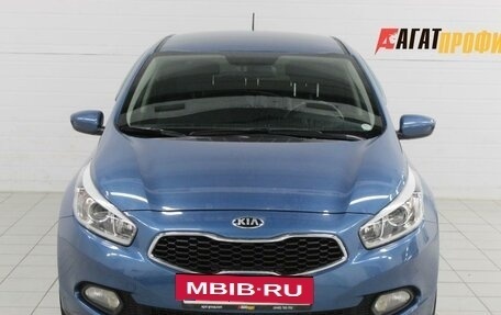 KIA cee'd III, 2013 год, 995 000 рублей, 2 фотография