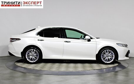Toyota Camry, 2020 год, 3 097 000 рублей, 8 фотография