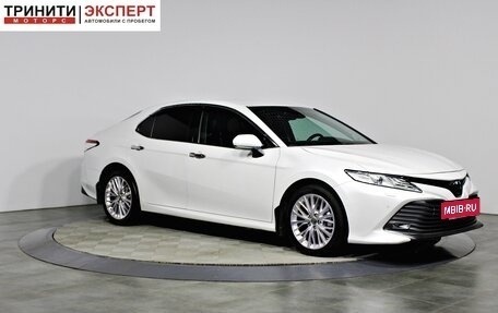 Toyota Camry, 2020 год, 3 097 000 рублей, 3 фотография