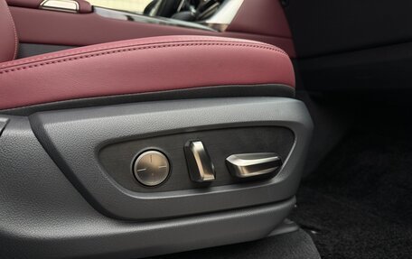 Lexus LX, 2025 год, 21 975 000 рублей, 16 фотография