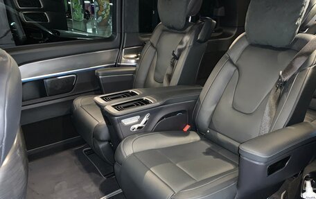 Mercedes-Benz V-Класс, 2022 год, 17 000 000 рублей, 13 фотография