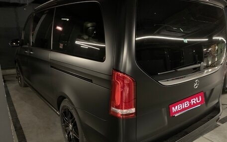 Mercedes-Benz V-Класс, 2022 год, 17 000 000 рублей, 5 фотография