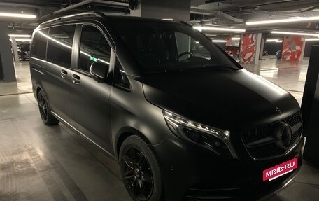 Mercedes-Benz V-Класс, 2022 год, 17 000 000 рублей, 15 фотография