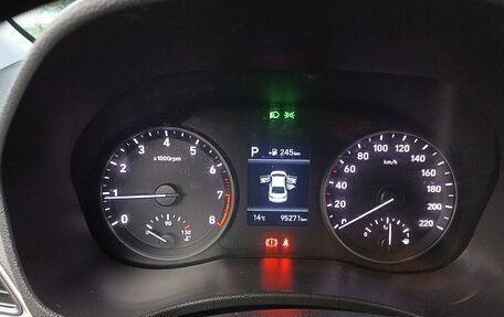 Hyundai Solaris II рестайлинг, 2017 год, 1 260 000 рублей, 5 фотография