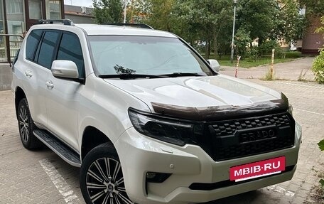 Toyota Land Cruiser Prado 150 рестайлинг 2, 2010 год, 2 200 000 рублей, 3 фотография