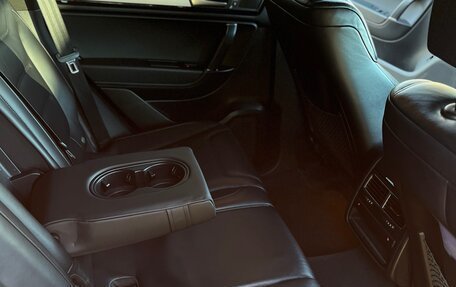 Volkswagen Touareg III, 2011 год, 2 550 000 рублей, 15 фотография