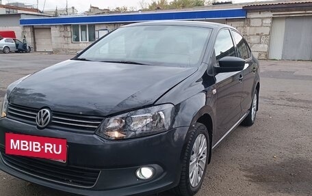 Volkswagen Polo VI (EU Market), 2014 год, 850 000 рублей, 2 фотография