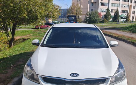 KIA Rio IV, 2020 год, 1 300 000 рублей, 2 фотография