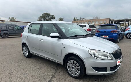 Skoda Fabia II, 2012 год, 850 000 рублей, 3 фотография
