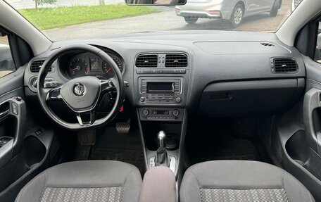 Volkswagen Polo VI (EU Market), 2017 год, 1 016 920 рублей, 21 фотография