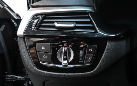 BMW 5 серия, 2019 год, 3 800 000 рублей, 11 фотография