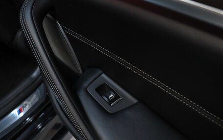 BMW 5 серия, 2019 год, 3 800 000 рублей, 29 фотография
