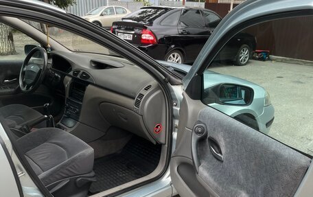 Renault Laguna II, 2001 год, 300 000 рублей, 5 фотография