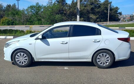 KIA Rio IV, 2018 год, 766 000 рублей, 4 фотография