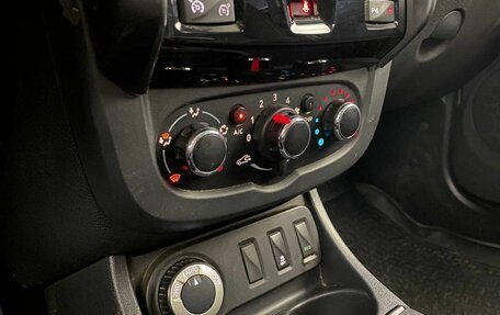 Renault Duster I рестайлинг, 2016 год, 1 250 000 рублей, 22 фотография