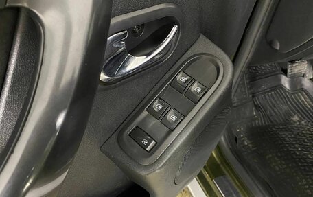 Renault Duster I рестайлинг, 2016 год, 1 250 000 рублей, 29 фотография