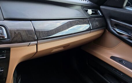 BMW 7 серия, 2011 год, 1 475 000 рублей, 19 фотография