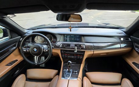 BMW 7 серия, 2011 год, 1 475 000 рублей, 32 фотография