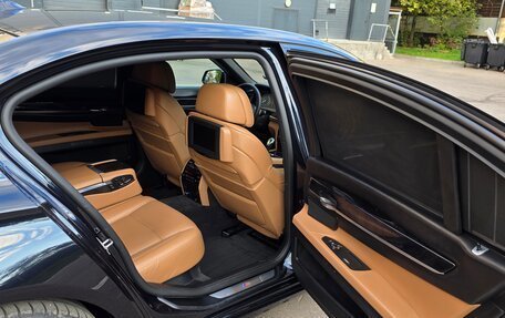 BMW 7 серия, 2011 год, 1 475 000 рублей, 37 фотография