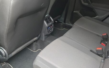 Volkswagen Tiguan II, 2020 год, 2 570 000 рублей, 14 фотография