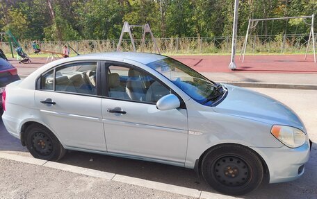 Hyundai Verna II, 2006 год, 500 000 рублей, 4 фотография