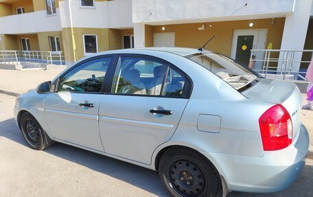 Hyundai Verna II, 2006 год, 500 000 рублей, 5 фотография