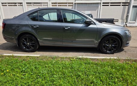 Skoda Octavia, 2017 год, 2 200 000 рублей, 10 фотография