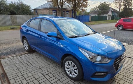 Hyundai Solaris II рестайлинг, 2019 год, 1 320 000 рублей, 4 фотография