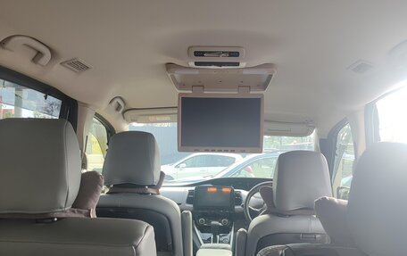 Nissan Serena IV, 2017 год, 1 870 000 рублей, 12 фотография