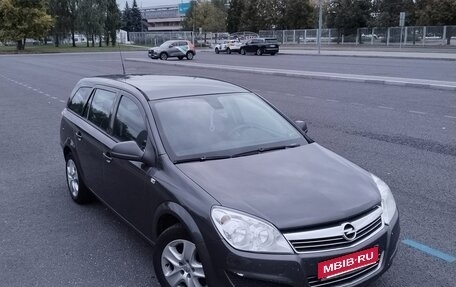 Opel Astra H, 2012 год, 770 000 рублей, 1 фотография