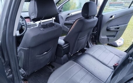 Opel Astra H, 2012 год, 770 000 рублей, 3 фотография