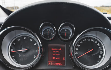 Opel Astra J, 2013 год, 1 170 000 рублей, 21 фотография