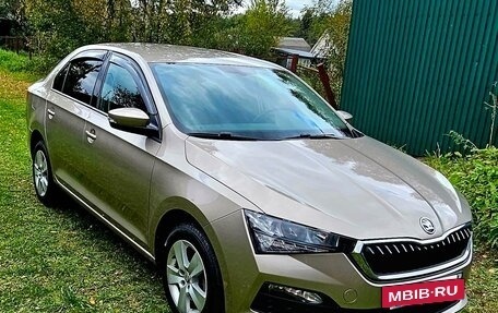 Skoda Rapid II, 2021 год, 1 750 000 рублей, 2 фотография