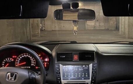 Honda Accord VII рестайлинг, 2003 год, 650 000 рублей, 4 фотография