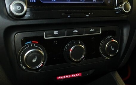 Volkswagen Jetta VI, 2012 год, 870 000 рублей, 13 фотография