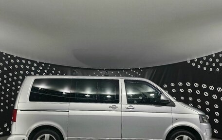 Volkswagen Multivan T5, 2012 год, 2 840 000 рублей, 4 фотография