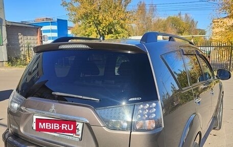 Mitsubishi Outlander III рестайлинг 3, 2012 год, 1 499 999 рублей, 16 фотография