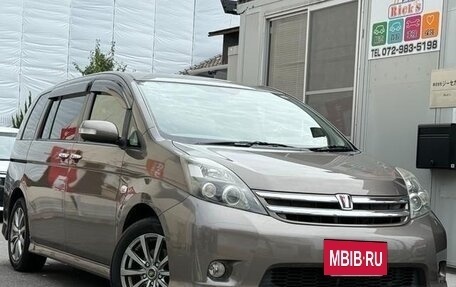 Toyota ISis I, 2011 год, 989 000 рублей, 3 фотография