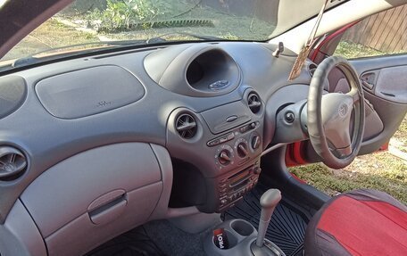 Toyota Vitz, 2000 год, 325 000 рублей, 9 фотография