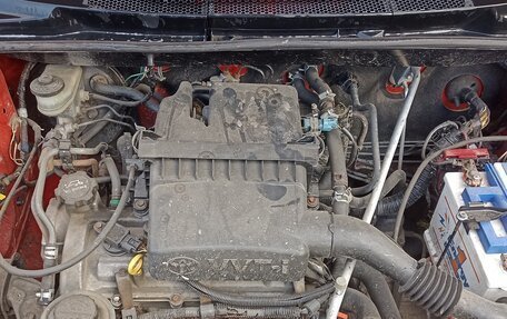 Toyota Vitz, 2000 год, 325 000 рублей, 13 фотография