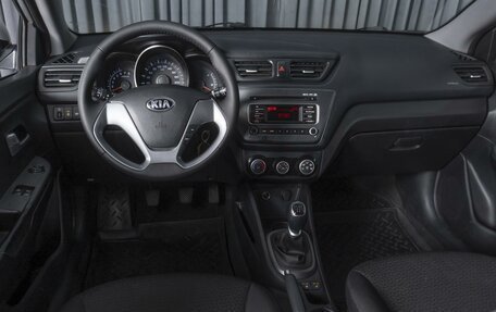 KIA Rio III рестайлинг, 2015 год, 779 000 рублей, 6 фотография