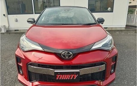 Toyota C-HR I рестайлинг, 2019 год, 1 670 000 рублей, 2 фотография