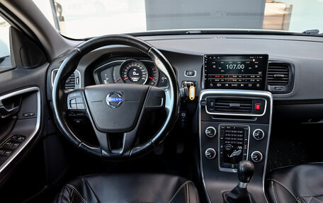 Volvo S60 III, 2015 год, 1 565 000 рублей, 17 фотография