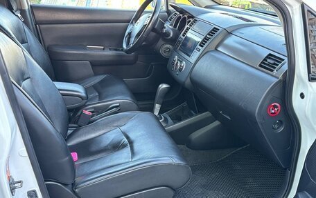 Nissan Tiida, 2010 год, 700 000 рублей, 3 фотография
