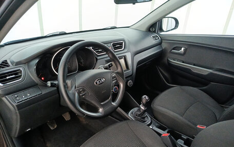 KIA Rio III рестайлинг, 2015 год, 870 000 рублей, 20 фотография