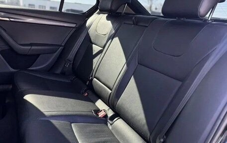 Skoda Octavia, 2017 год, 1 799 999 рублей, 7 фотография
