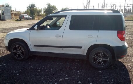 Skoda Yeti I рестайлинг, 2013 год, 750 000 рублей, 5 фотография